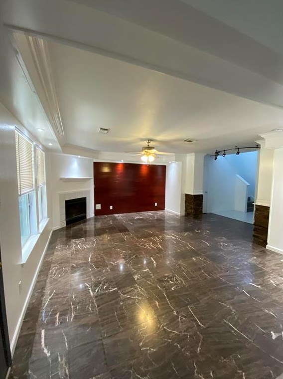 5410 Bourgeois Rd, Houston, TX 77066