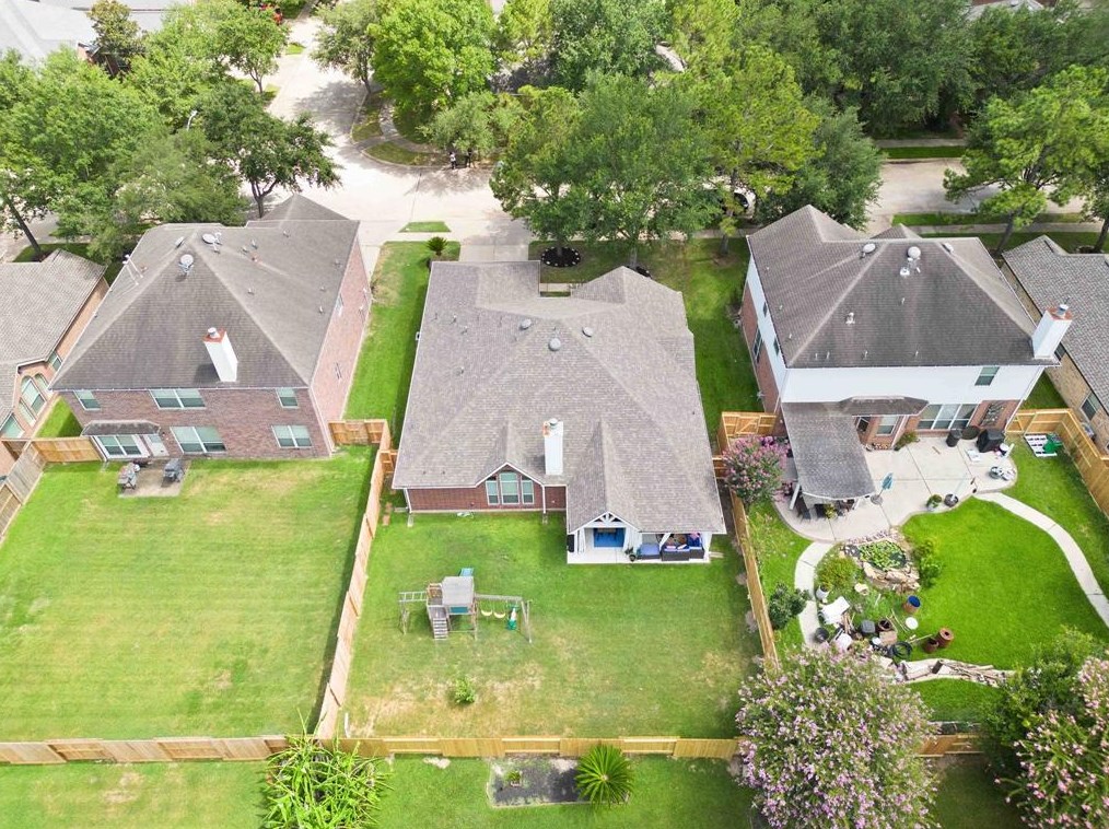 17022 Willow Rnch Dr, Houston TX  77095-5462 exterior