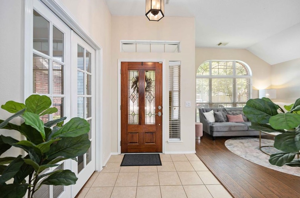 17022 Willow Rnch Dr, Houston TX  77095-5462 exterior