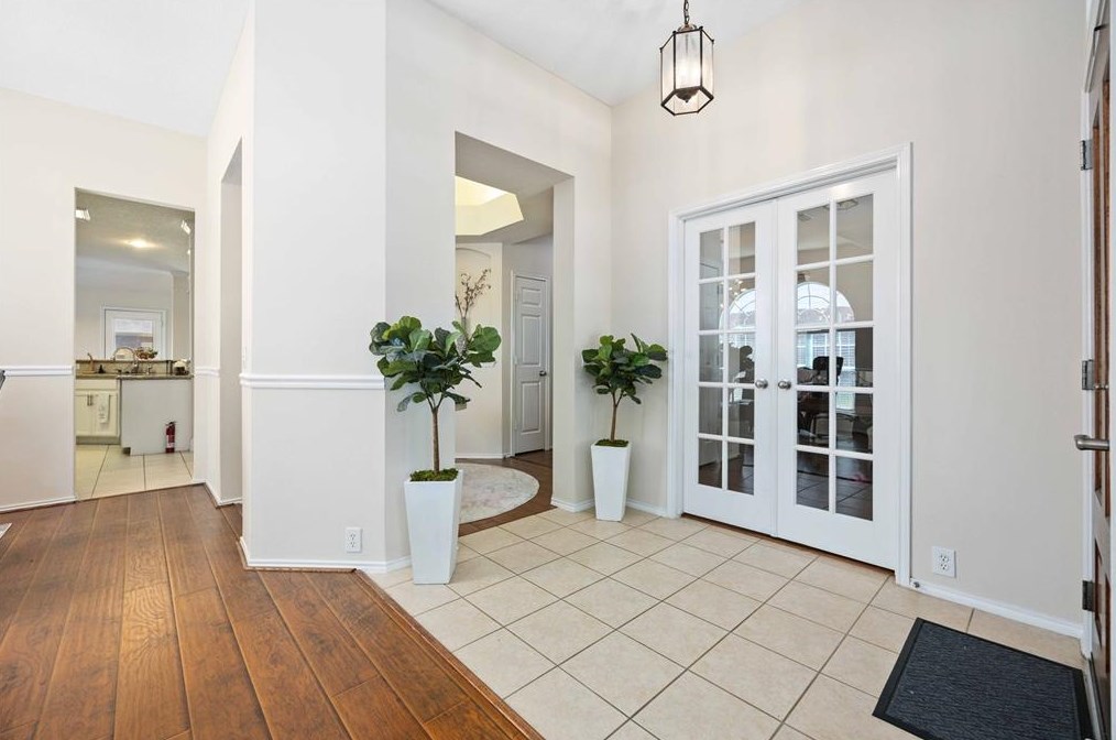 17022 Willow Rnch Dr, Houston TX  77095-5462 exterior