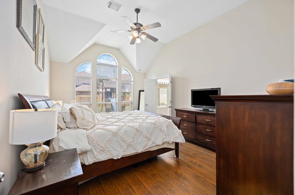 17022 Willow Rnch Dr, Houston TX  77095-5462 exterior