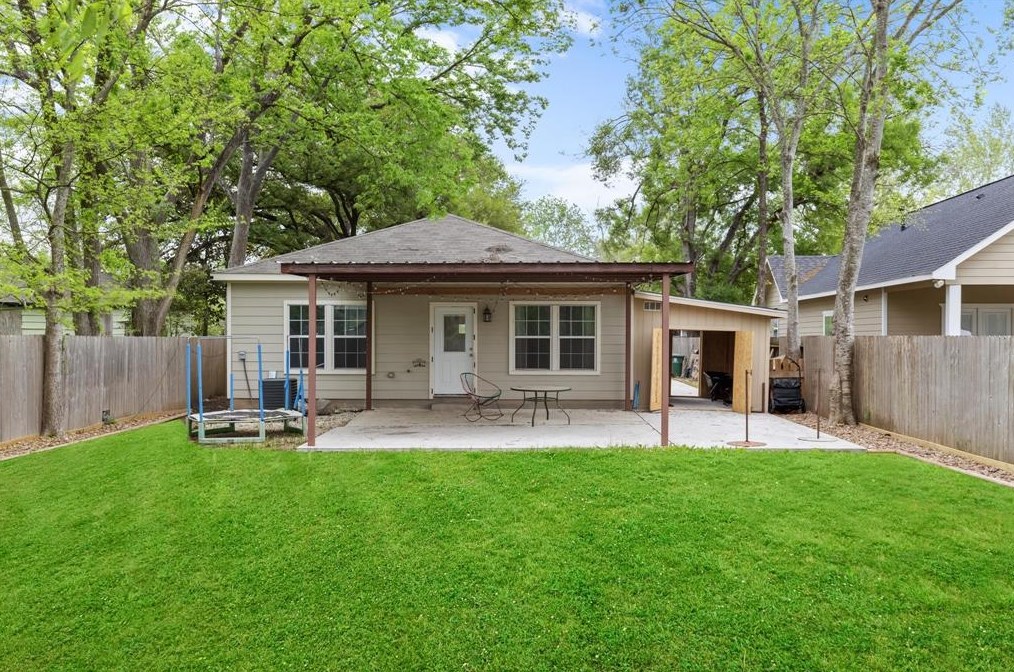 6717 Tommye, Houston TX  exterior