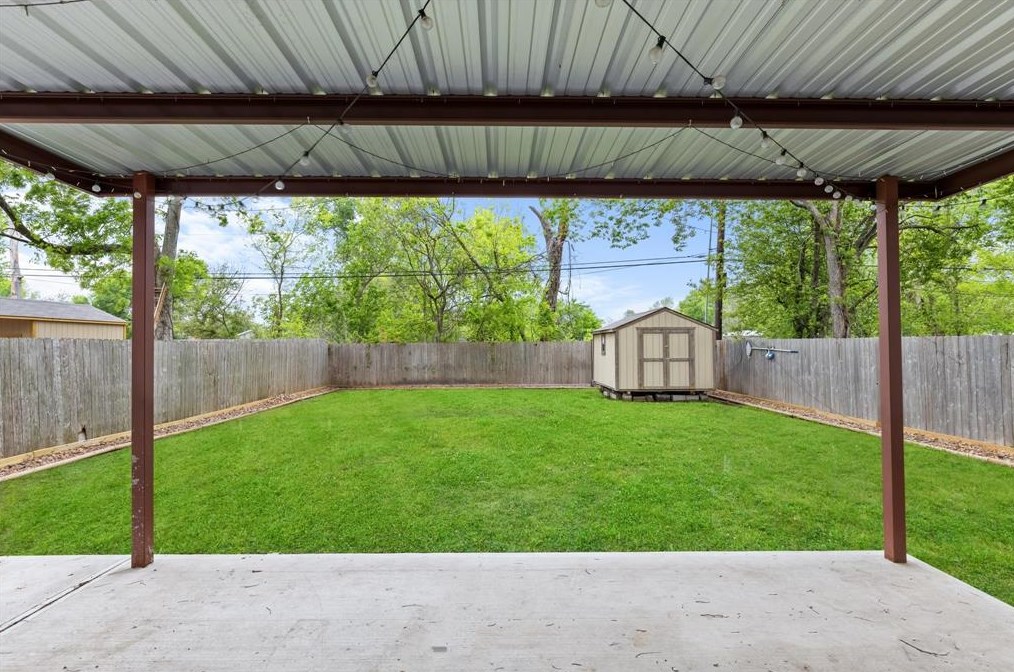 6717 Tommye, Houston TX  exterior