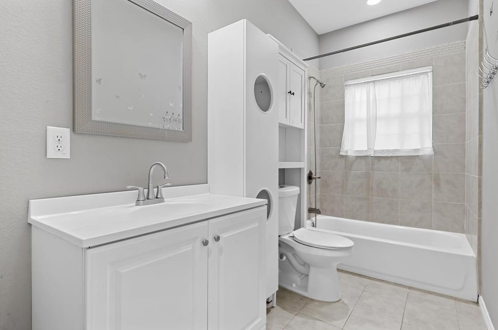 6717 Tommye, Houston TX  exterior