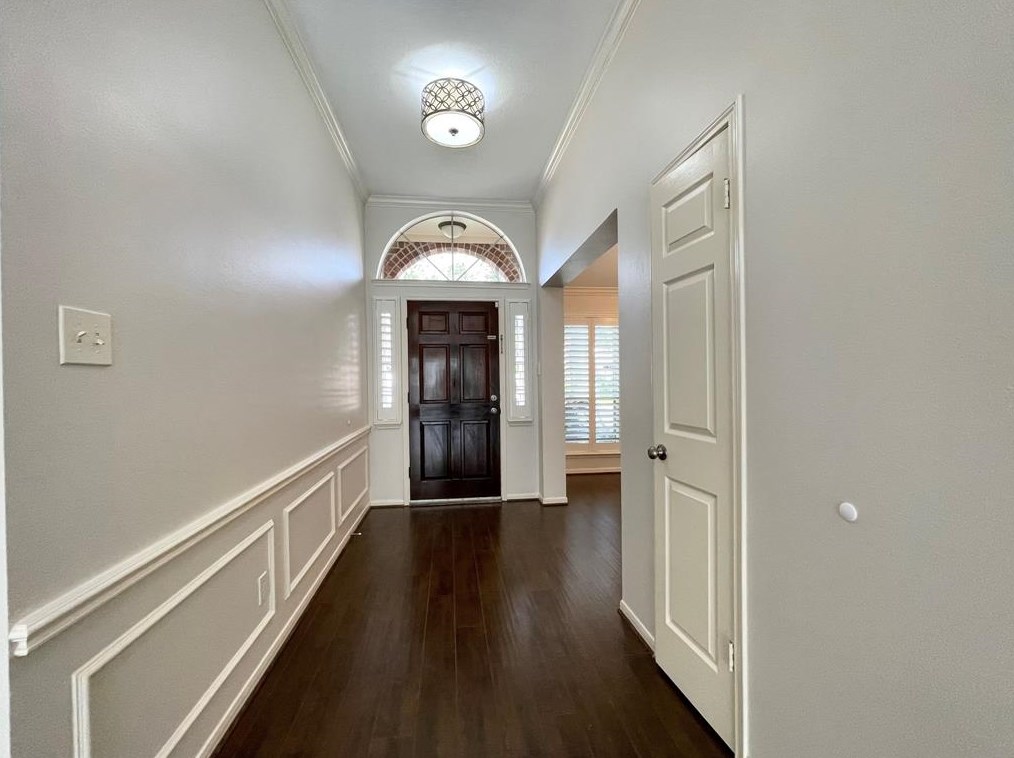 210 Burkwood Ct, Sugar Land, TX 77479