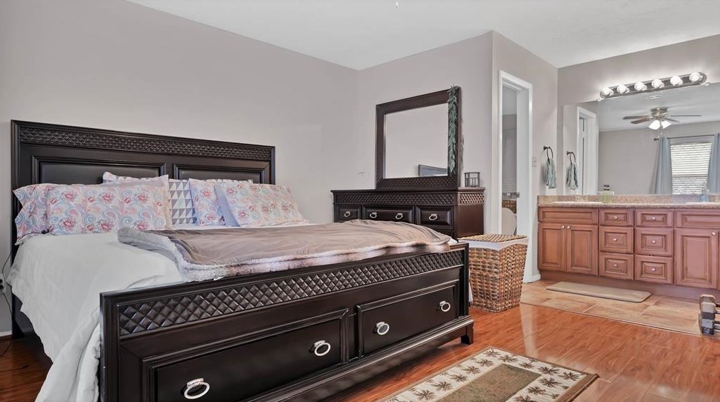 7251 Sonnet Gln Ln, Houston TX  77095-1259 exterior