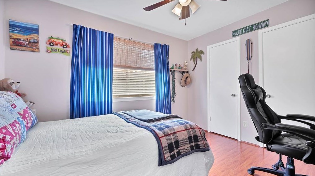 7251 Sonnet Gln Ln, Houston TX  77095-1259 exterior