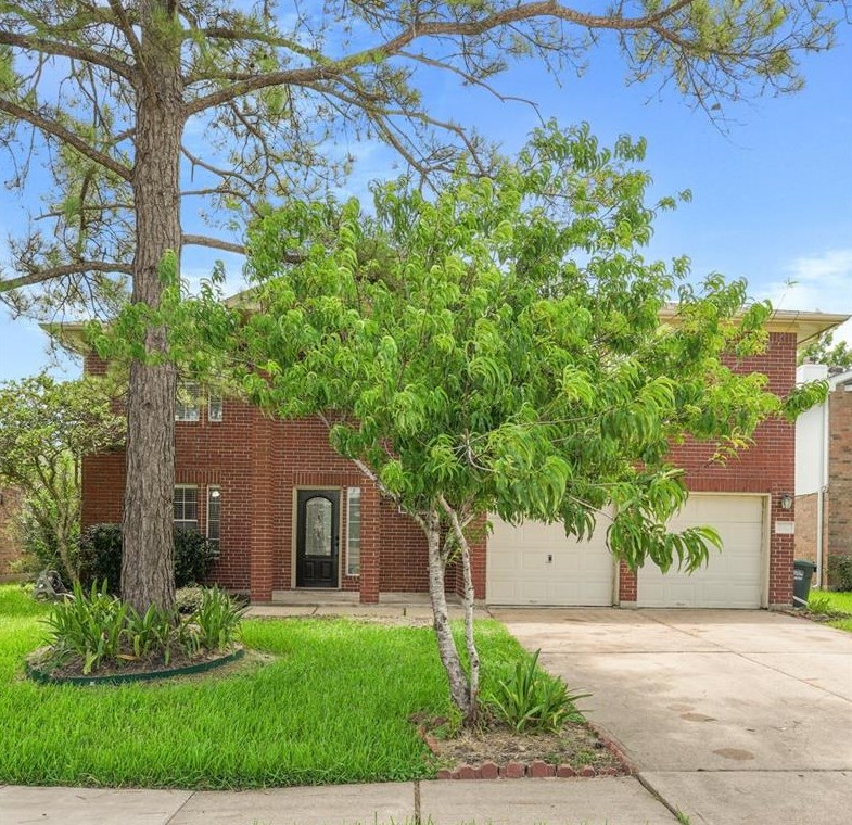 2922 Glen Cullen Ln, Pearland, TX 77584