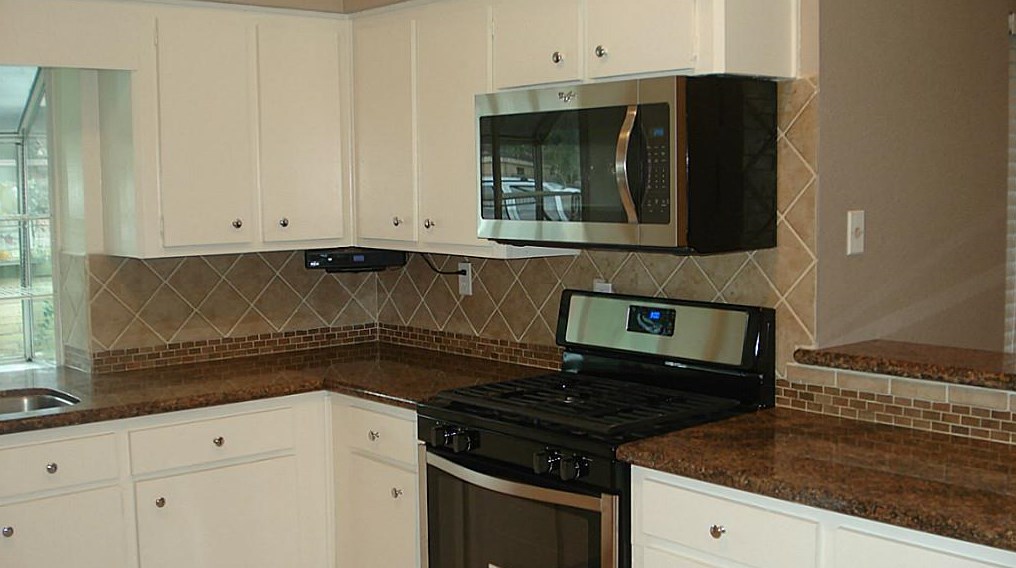 1915 Fernspray Ln, Houston TX  77084-4522 exterior