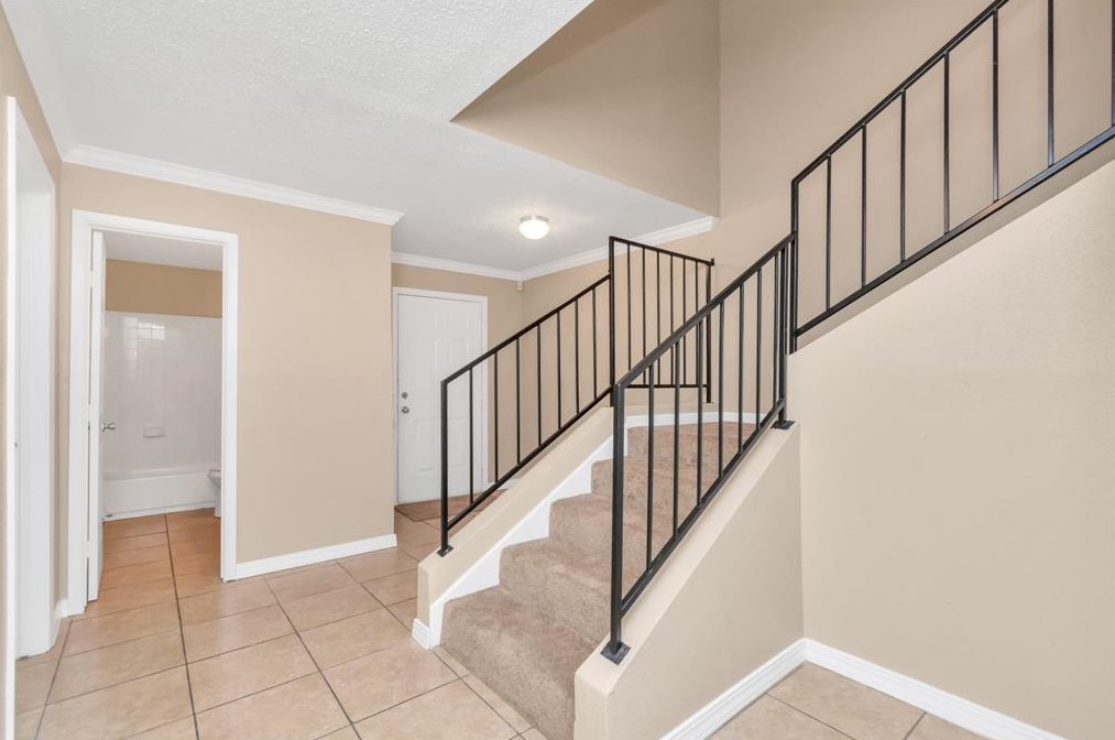 15616 Weldon Dr, Houston, TX 77032