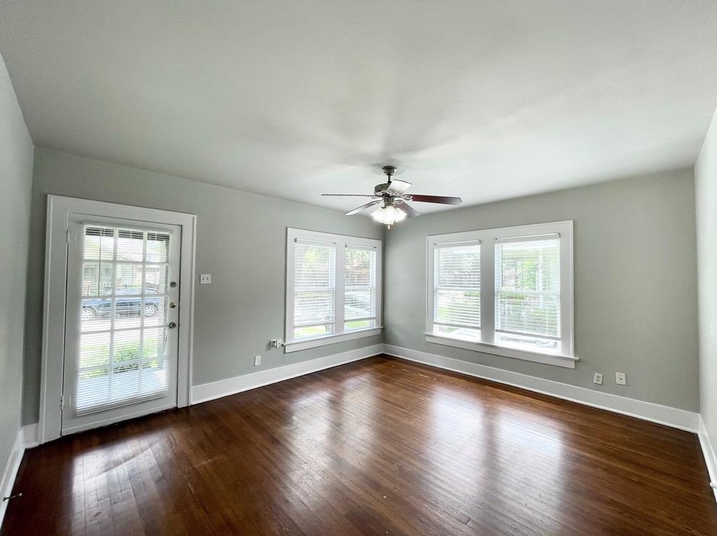 4009 Oak Ridge St, Houston, TX 77009
