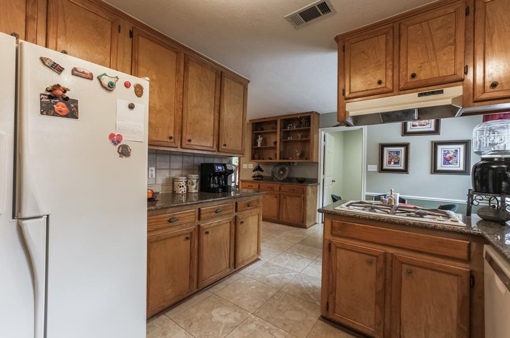 13163 Rummel Creek Rd, Houston TX  77079-6133 exterior