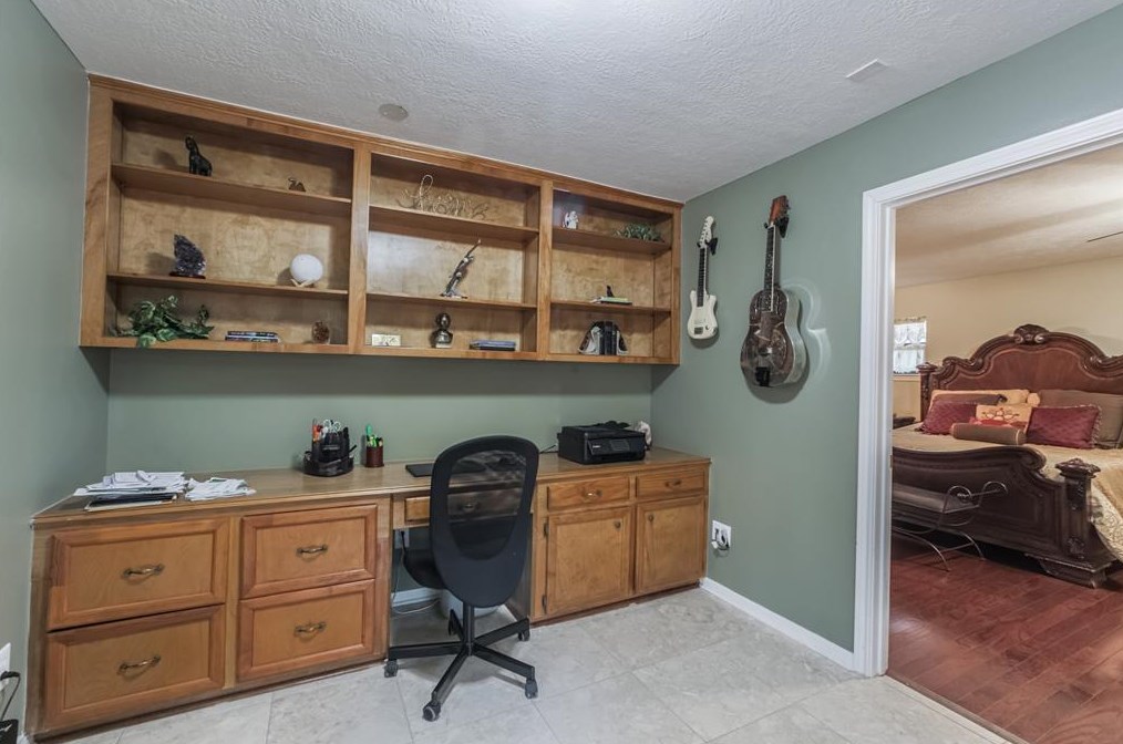 13163 Rummel Creek Rd, Houston TX  77079-6133 exterior