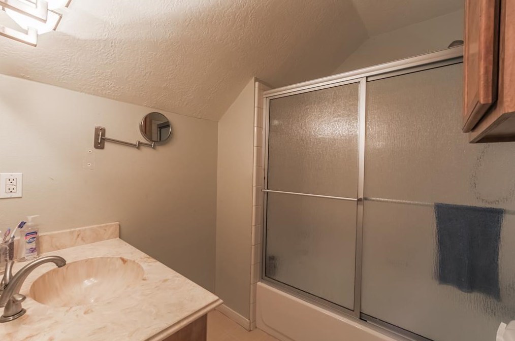 13163 Rummel Creek Rd, Houston TX  77079-6133 exterior