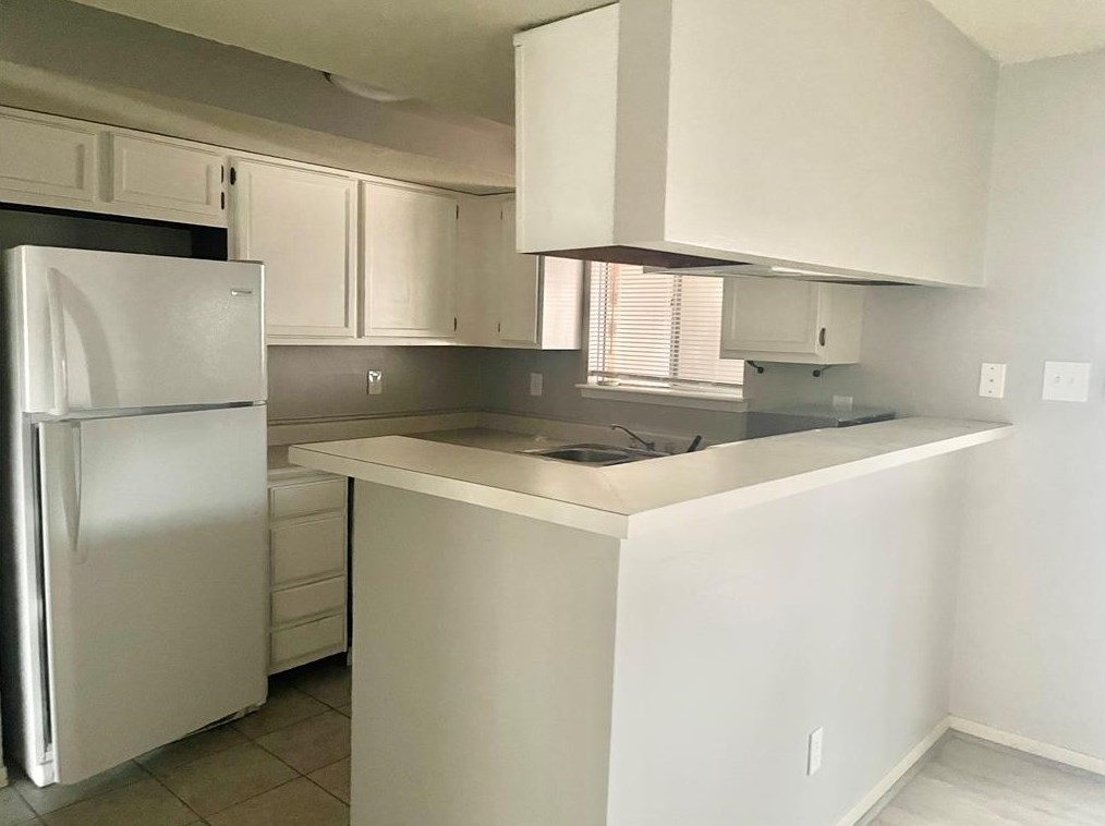 801 Garden Walk Dr, Morgans Point TX  77571-6226 exterior