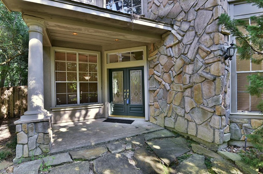 14 Wintercorn Pl, Spring, TX 77382-1138