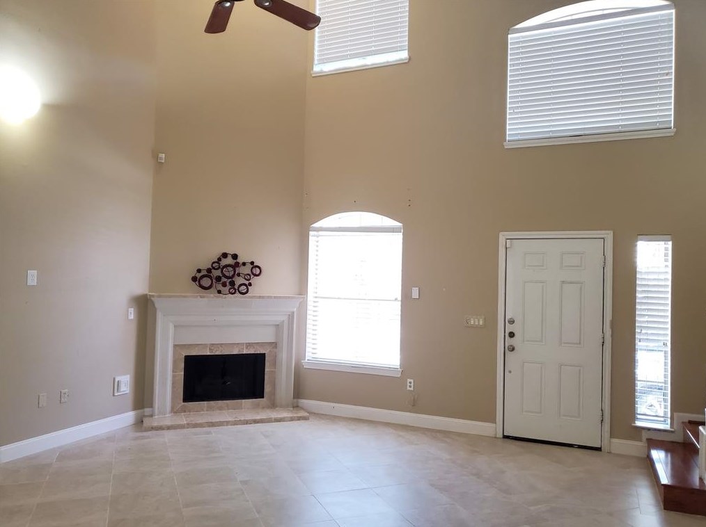 3731 Ashford Villa Ln, Houston, TX 77082-5463
