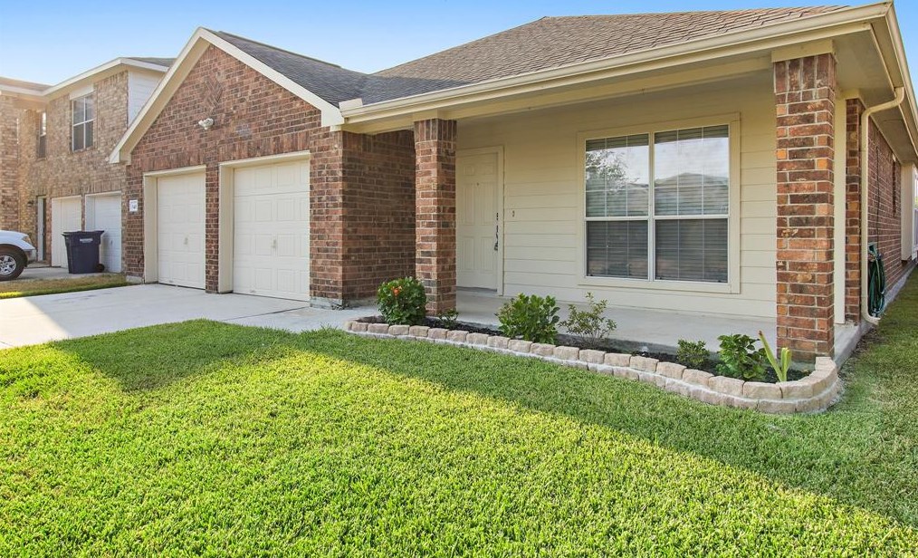5419 Espuela Ln, Baytown, TX 77521