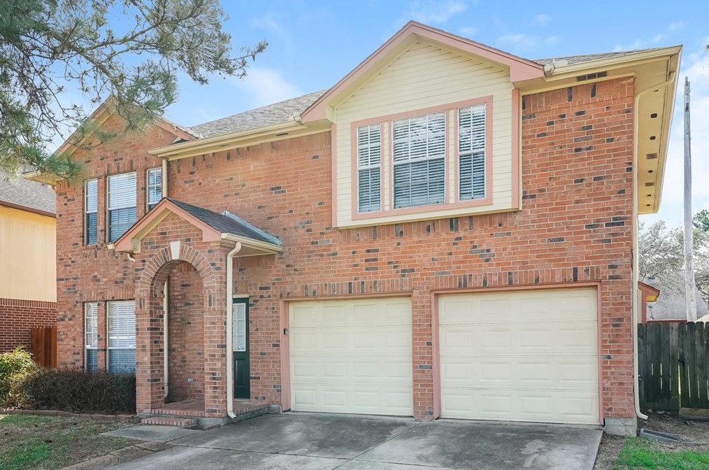 13915 Dentwood Dr, Houston TX  77014-2618 exterior