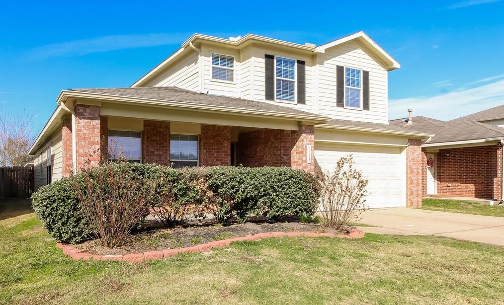 1138 Desert Palms Ln, Richmond TX  77471-5881 exterior