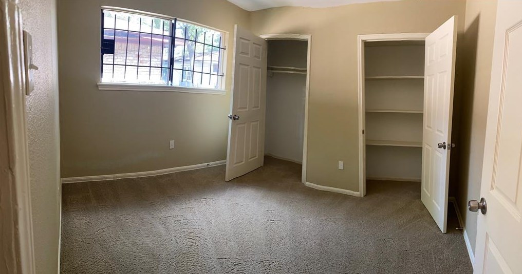 6230 Rietta St, Houston, TX 77016