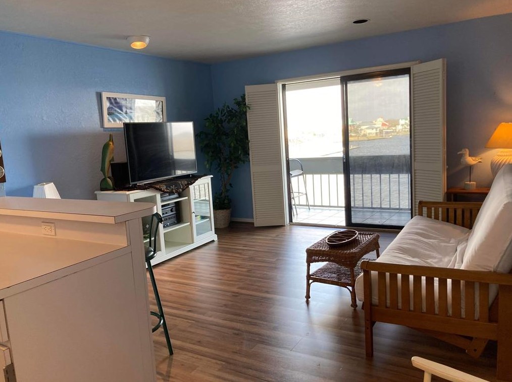 580 Pleasure Island Blvd #315, Port Arthur, TX 77640