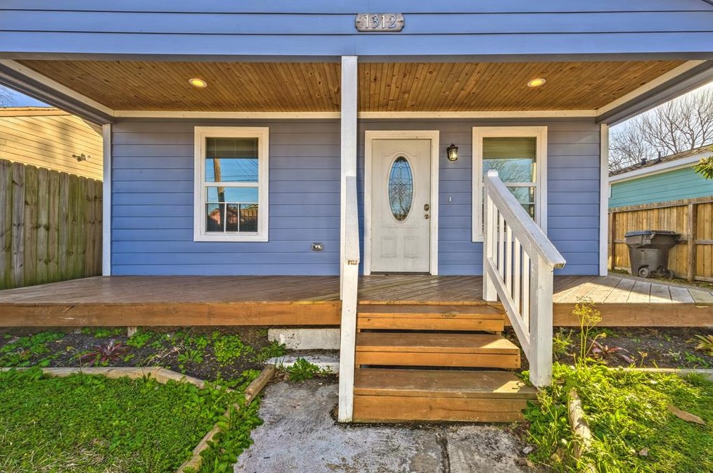 1312 E 36th St #a, Houston, TX 77022