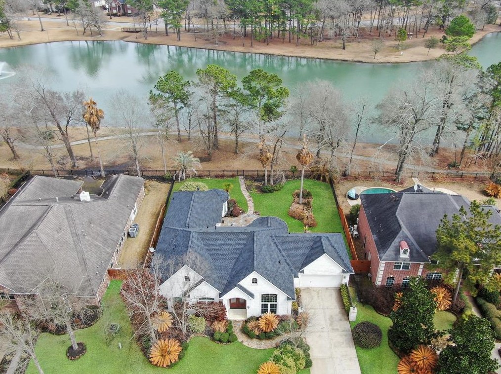 14202 Chartley Fls Dr, Houston TX  77044-4959 exterior