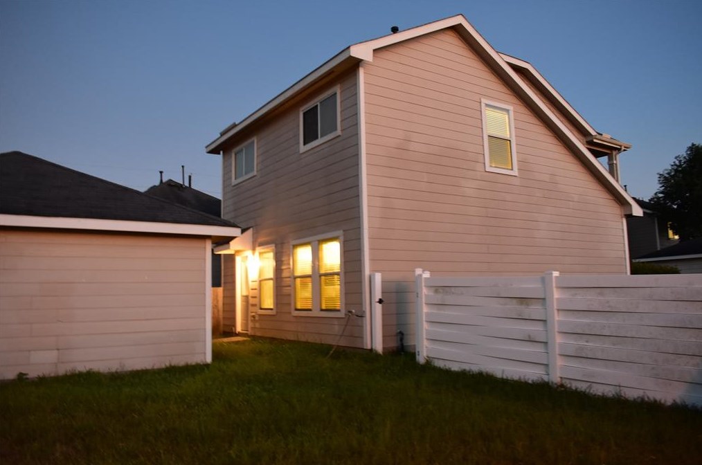 6202 Provident Green Dr, Katy TX  77449-2059 exterior