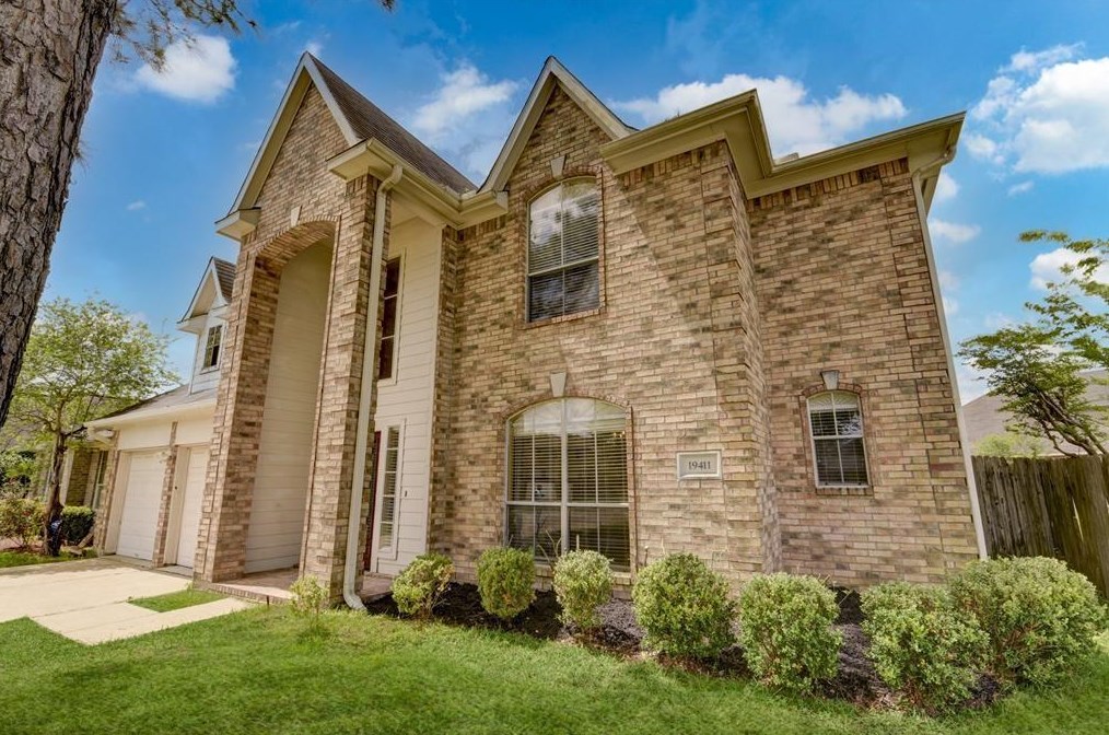 19411 Bear Springs Dr, Katy, TX 77449