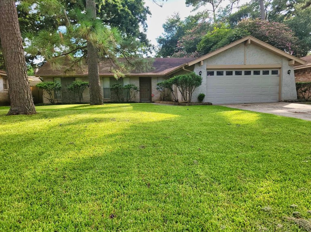 23507 Harpergate Dr, Spring, TX 77373