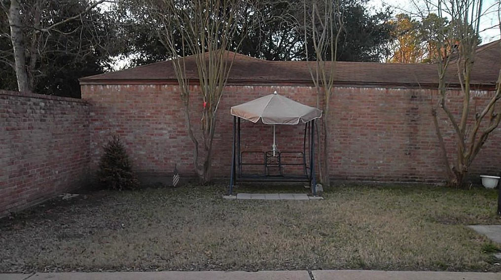 6627 Ambler Dr, Spring TX  77379-4874 exterior