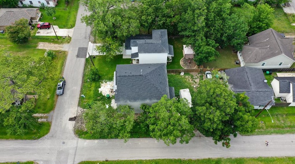 8031 Brandon St, Houston TX  77051-1504 exterior