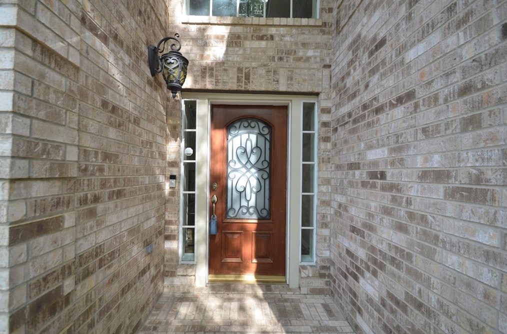 20946 Thistleberry Ln, Spring TX  77379-2719 exterior