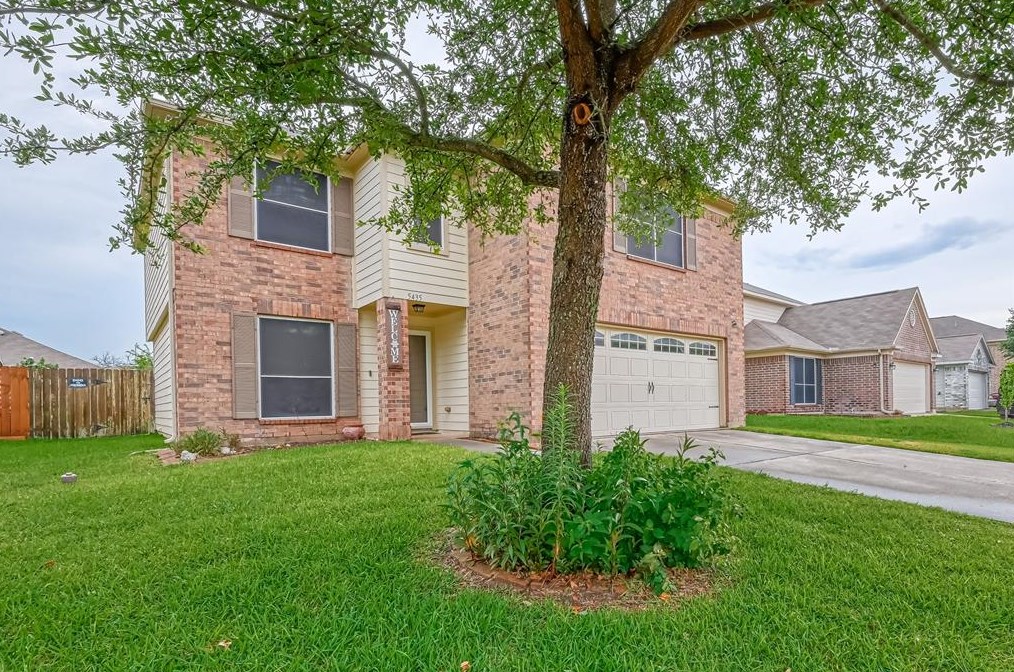 5435 Peppercorn Dr, Baytown, TX 77521