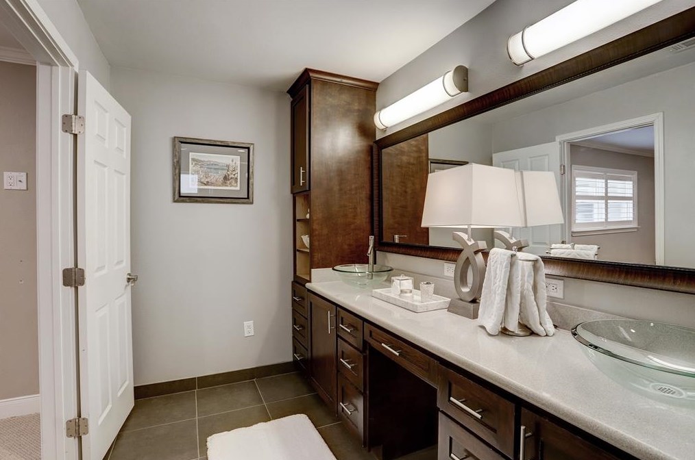 12527 Deep Spg Ln, Houston TX  77077-2926 exterior