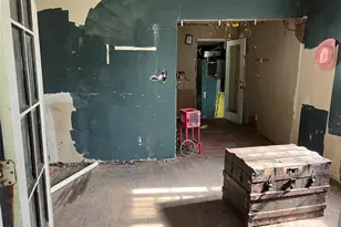 10138 Palestine St, Houston, TX 77029 - Photo 6