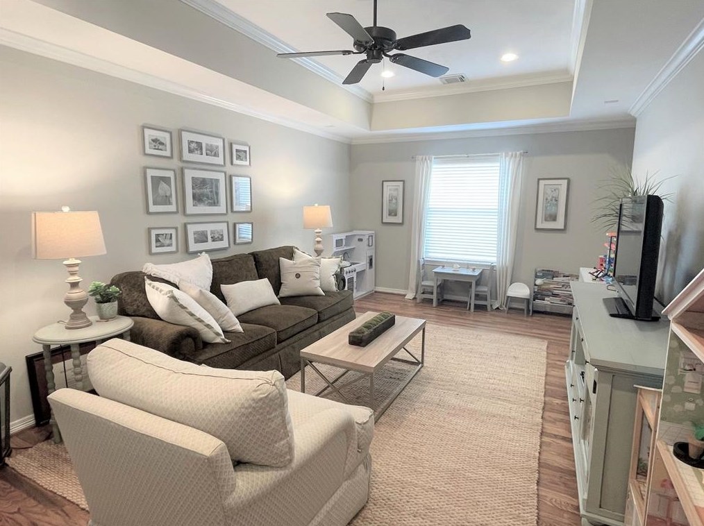2624 Couch St, Houston TX  77008-1636 exterior