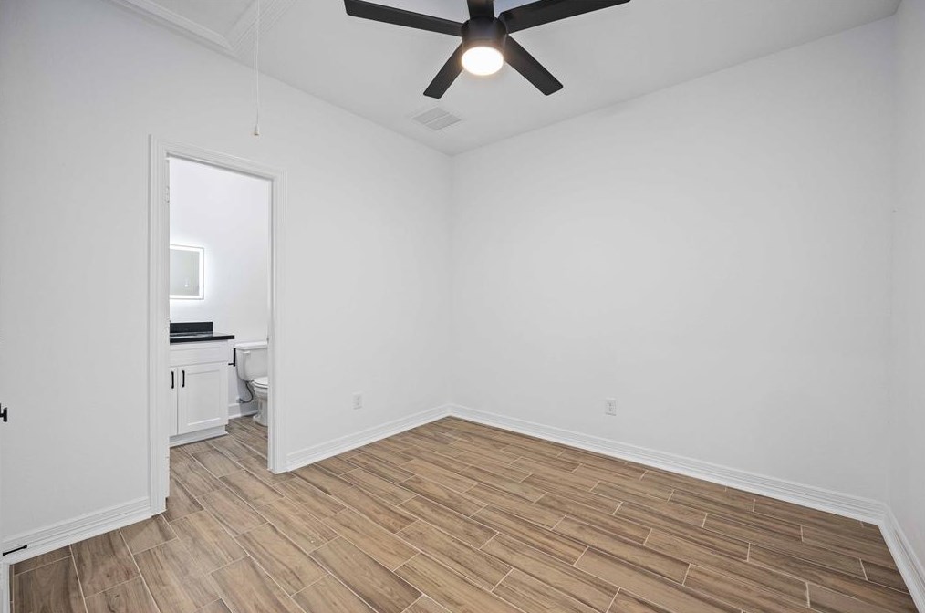 5311 Liberty Rd, Houston TX  77026-5314 exterior