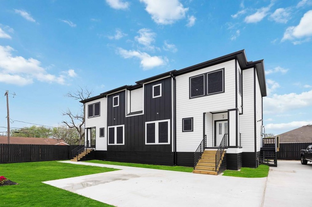 5311 Liberty Rd, Houston, TX 77026-5314