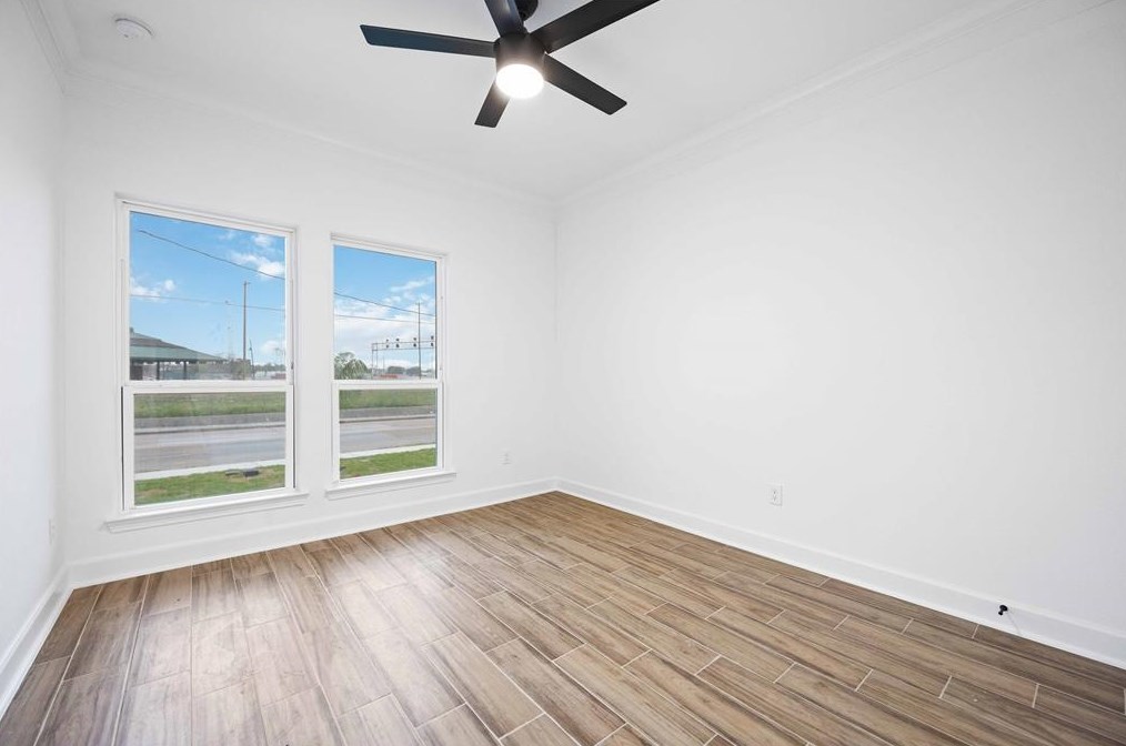 5311 Liberty Rd, Houston TX  77026-5314 exterior