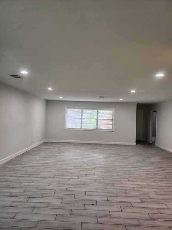 6123 Shadow Crest St, Houston, TX 77074