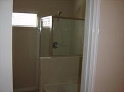 19215 Poplar Trails Ln, Tomball, TX 77375