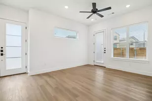 1601-318 Mustang Dr, Marble Falls, TX 78654 - Photo 6