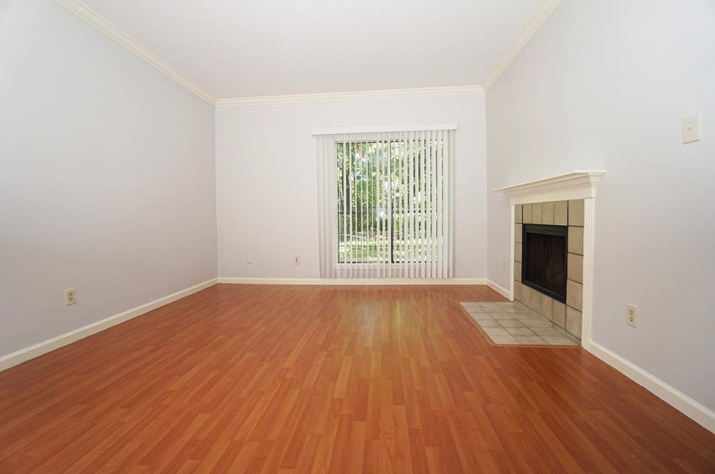 6602 Harbor Town Dr #605, Houston, TX 77036