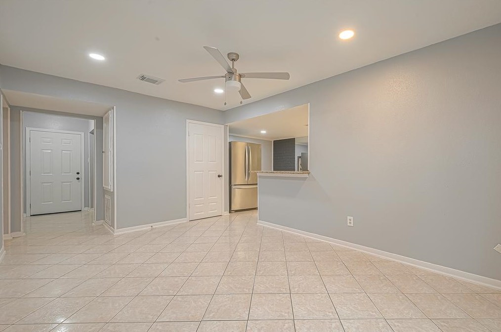 7455 Cook Rd, Houston, TX 77072
