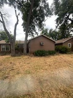 702 10th St, Maysfield, TX 76520-2773