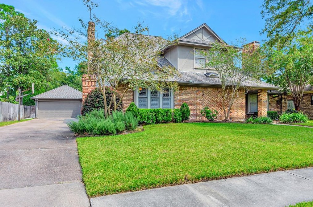 16019 Craighurst Dr, Houston TX  exterior