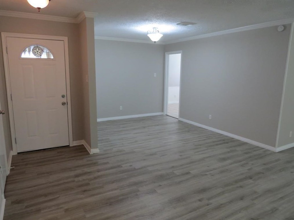 4005 Polk Ln, Deer Park, TX 77536