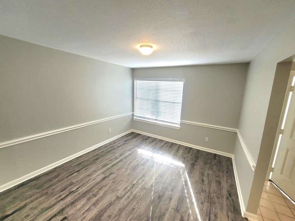 5920 Arncliffe Dr, Houston TX  77088-4235 exterior